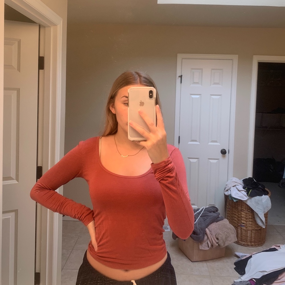 American Eagle long sleeve